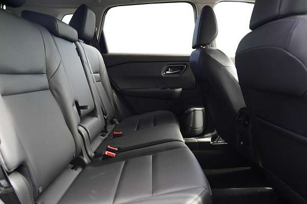 2025 Nissan X-TRAIL Ti e-POWER T33