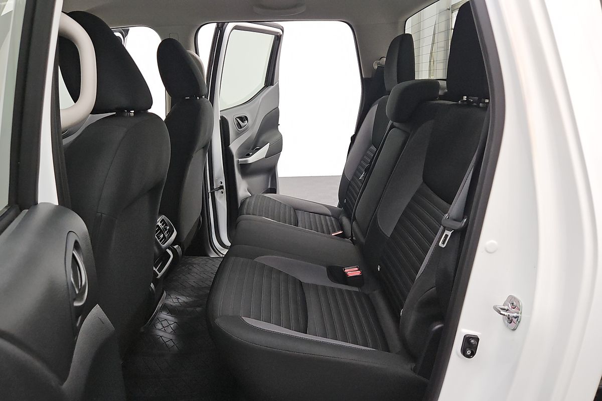 2021 Nissan Navara SL D23 Rear Wheel Drive