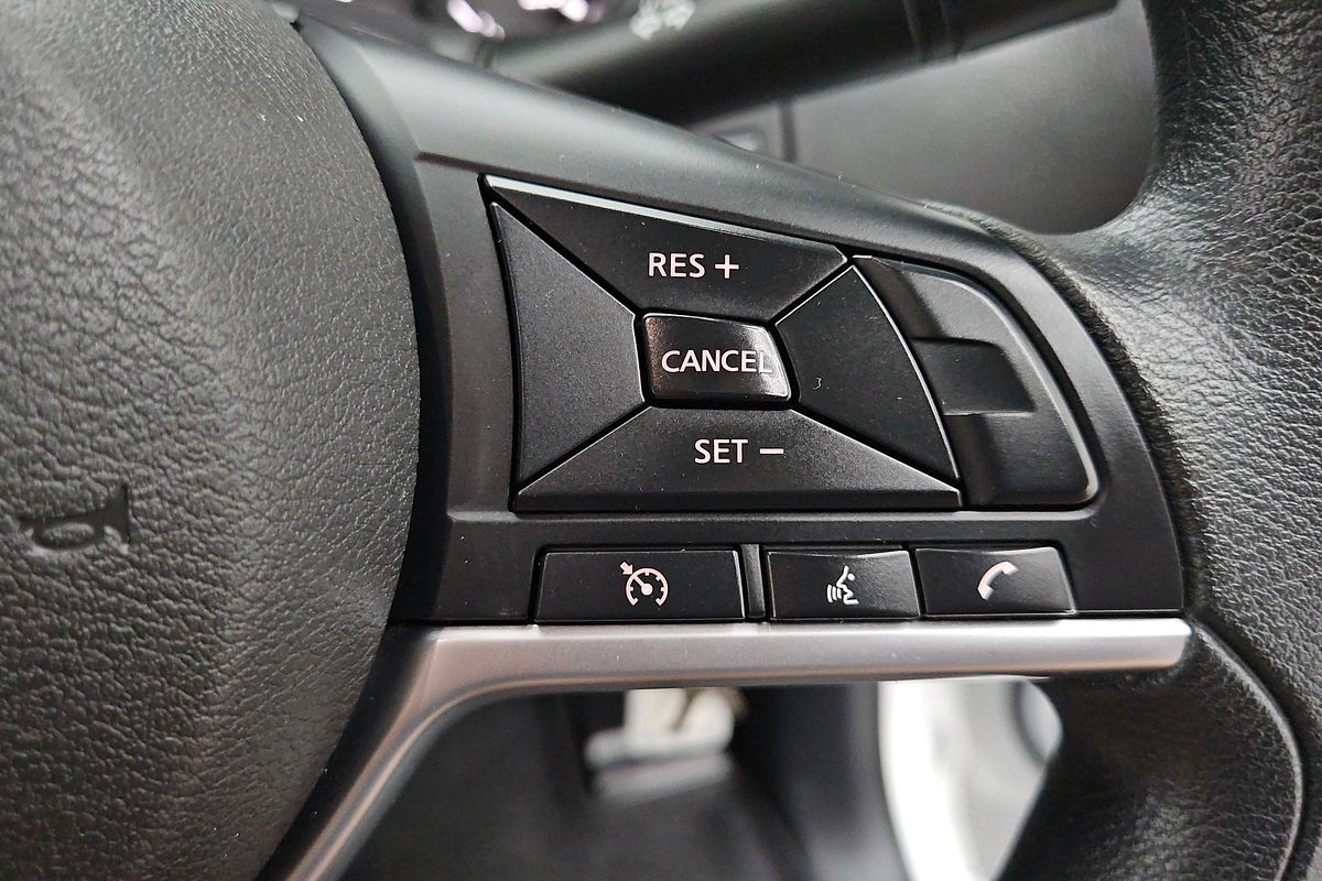 2021 Nissan Navara SL D23 Rear Wheel Drive