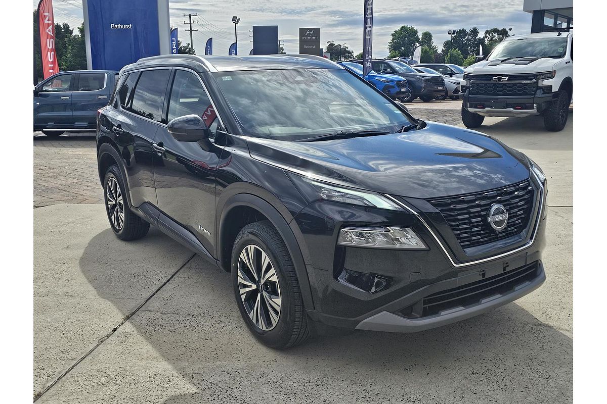 2025 Nissan X-TRAIL ST-L e-POWER T33