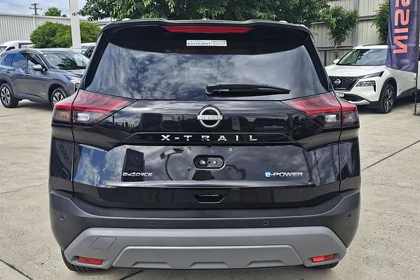 2025 Nissan X-TRAIL ST-L e-POWER T33