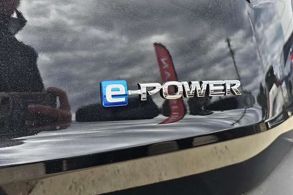 2025 Nissan X-TRAIL ST-L e-POWER T33