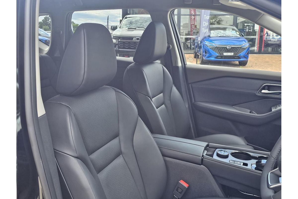 2025 Nissan X-TRAIL ST-L e-POWER T33