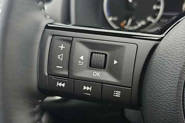 2025 Nissan X-TRAIL ST-L e-POWER T33