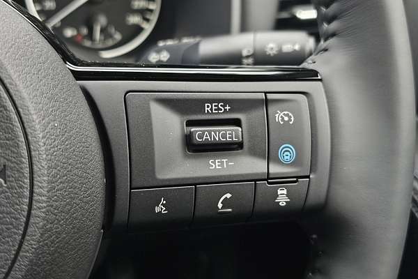 2025 Nissan X-TRAIL ST-L e-POWER T33