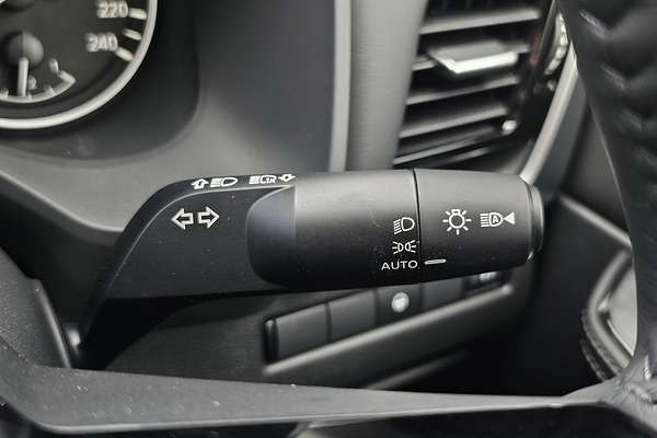 2025 Nissan X-TRAIL ST-L e-POWER T33