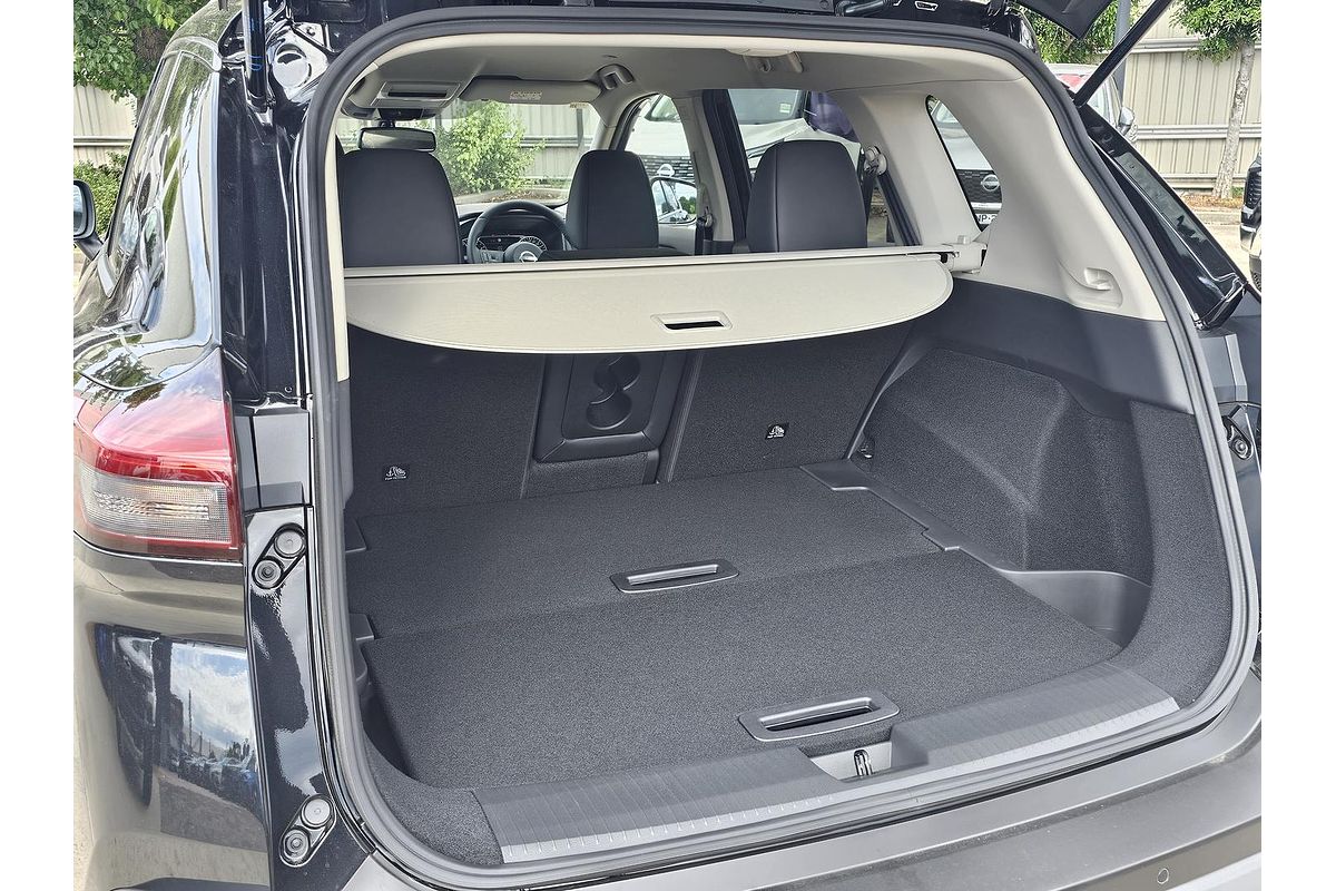 2025 Nissan X-TRAIL ST-L e-POWER T33