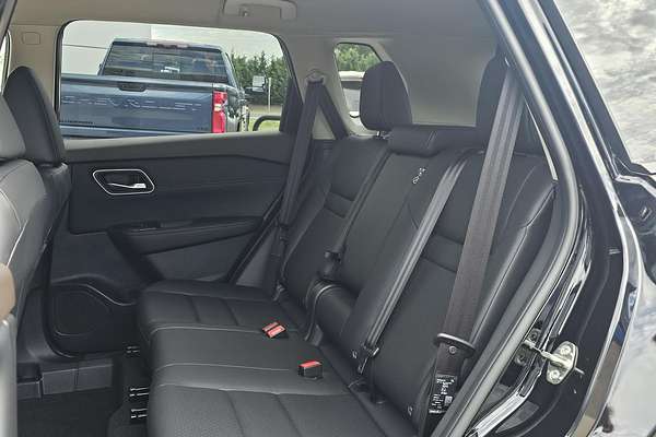 2025 Nissan X-TRAIL ST-L e-POWER T33