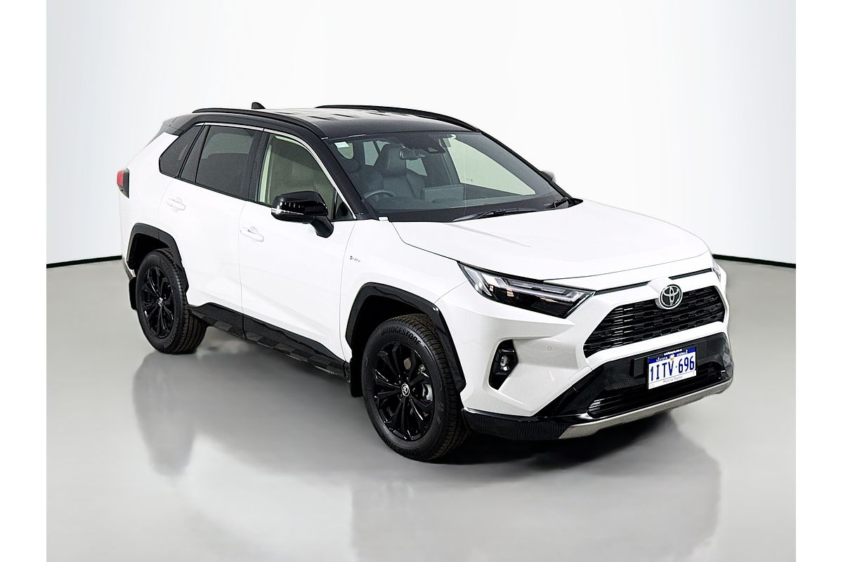 2024 Toyota RAV4 XSE AXAH54R