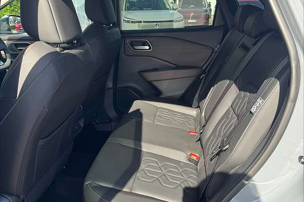 2024 Nissan QASHQAI Ti J12