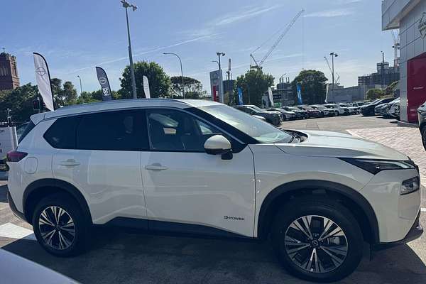 2025 Nissan X-TRAIL ST-L e-POWER T33