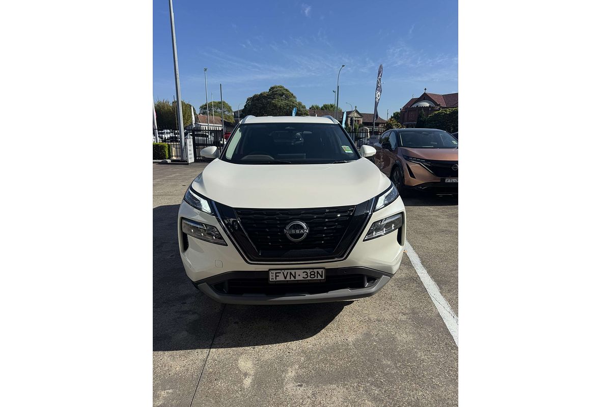 2025 Nissan X-TRAIL ST-L e-POWER T33