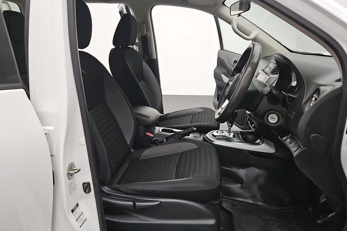 2022 Nissan Navara SL D23 Rear Wheel Drive