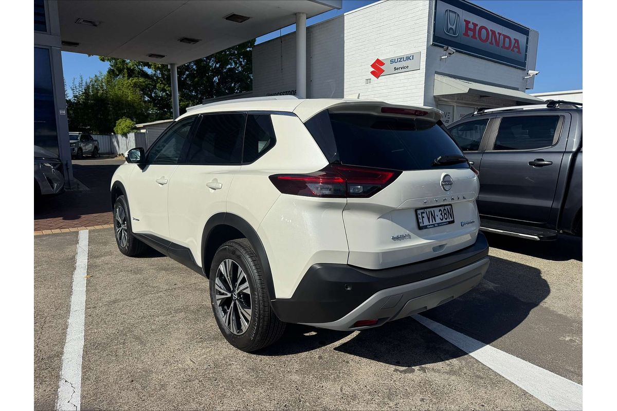 2025 Nissan X-TRAIL ST-L e-POWER T33