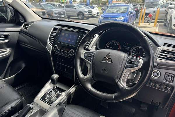 2022 Mitsubishi Triton GSR MR 4X4