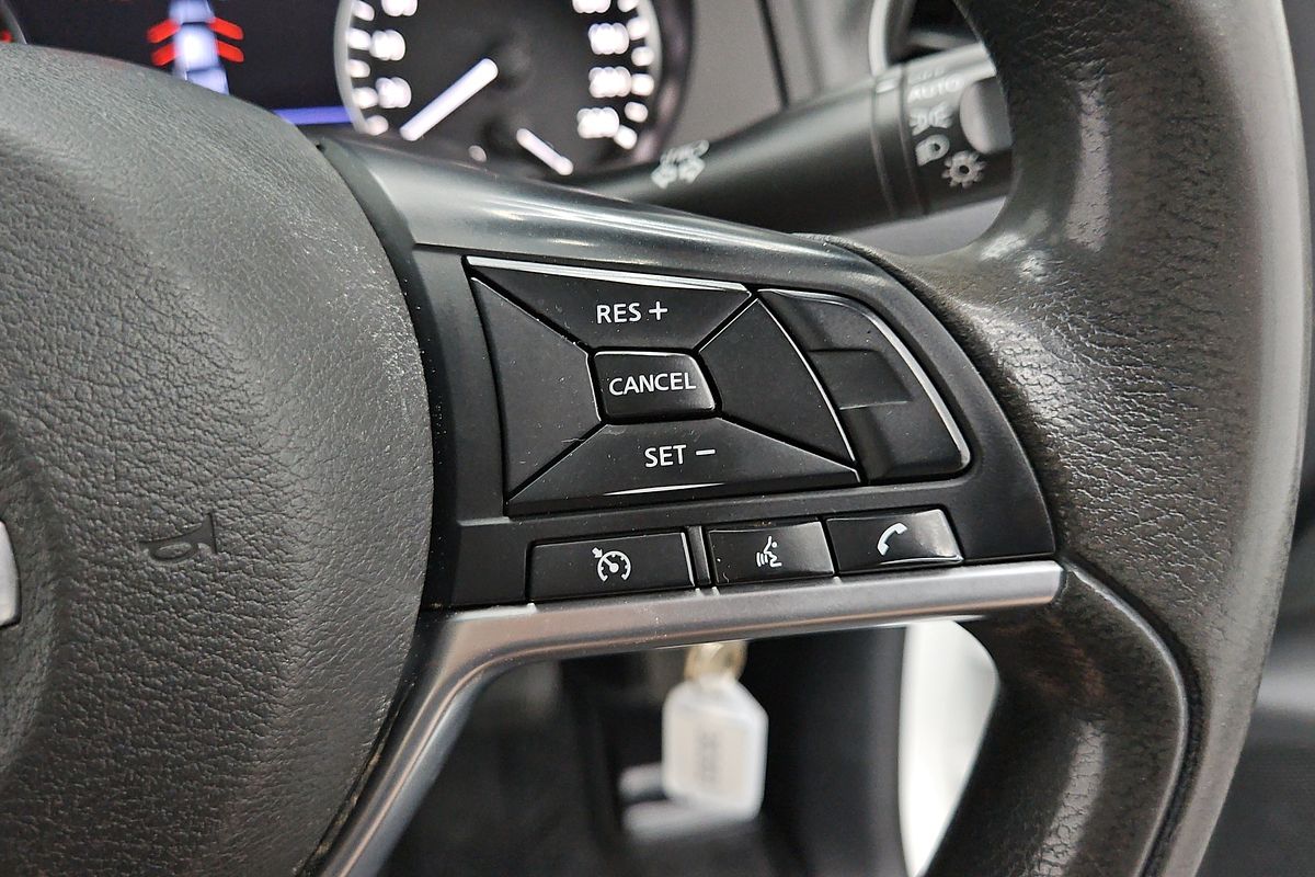 2022 Nissan Navara SL D23 Rear Wheel Drive