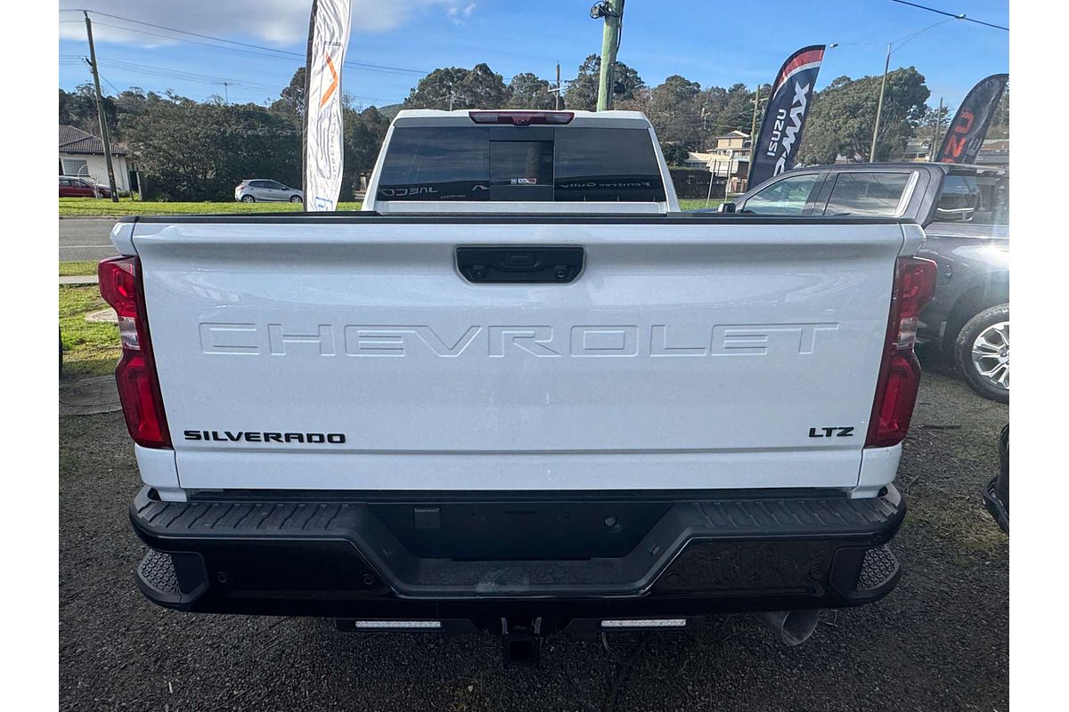 2025 Chevrolet Silverado HD LTZ Premium W/Tech Pack T1 4X4