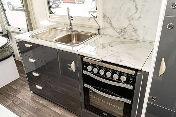 2022 Regent Discoverer