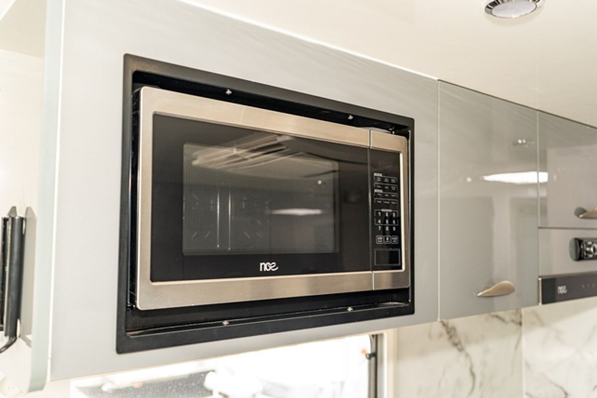 2022 Regent Discoverer