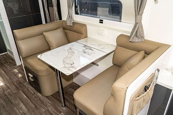 2022 Regent Discoverer