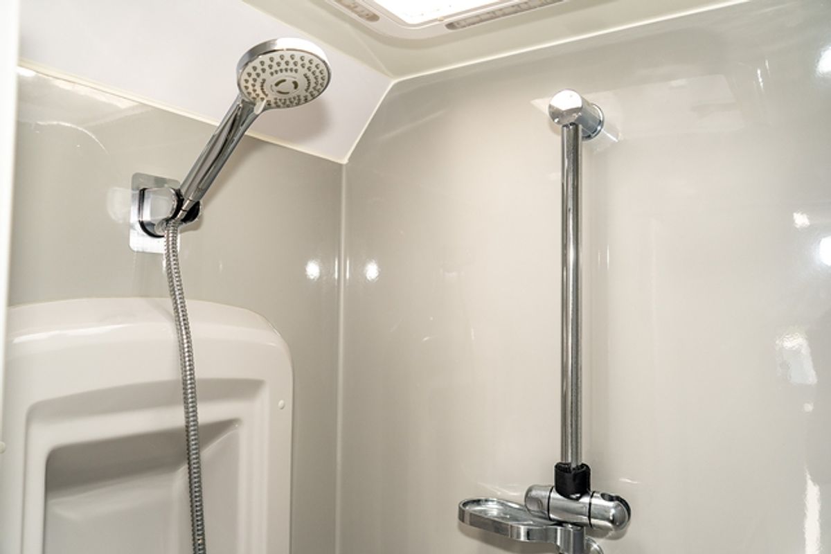 2022 Regent Discoverer