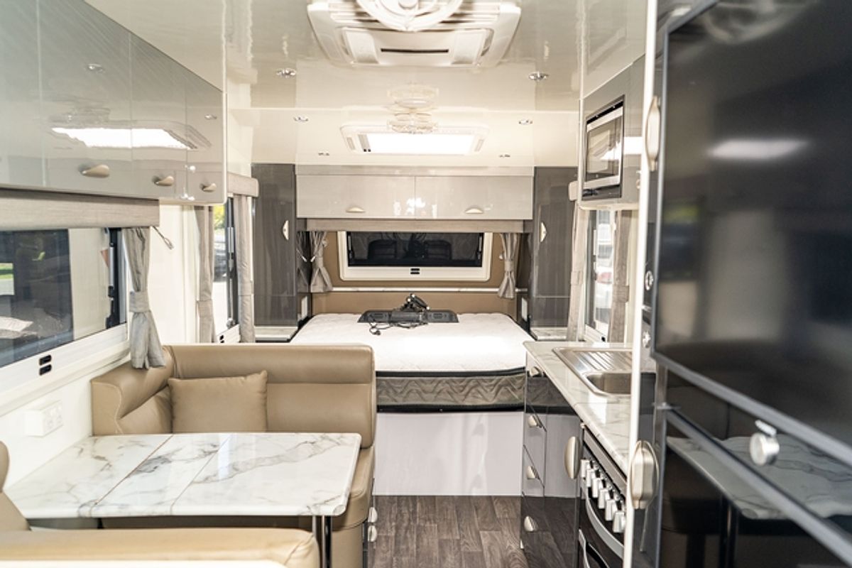 2022 Regent Discoverer