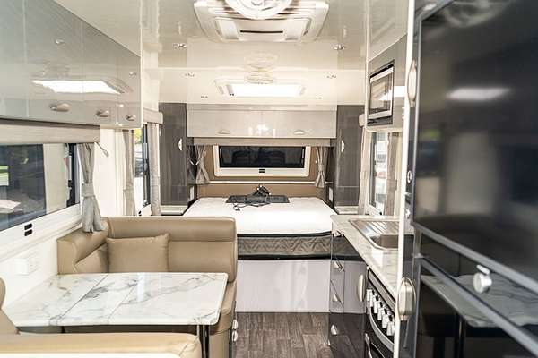 2022 Regent Discoverer