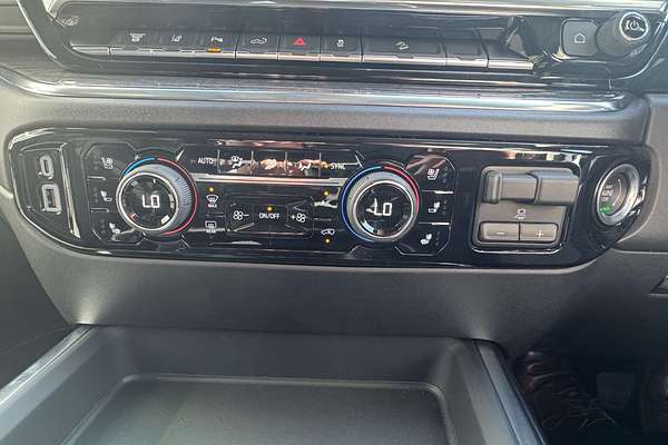 2025 Chevrolet Silverado HD LTZ Premium W/Tech Pack T1 4X4