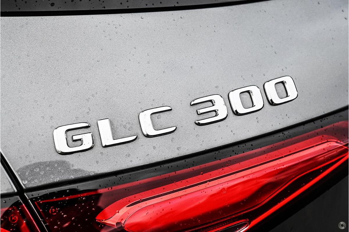 2025 Mercedes-Benz GLC-Class GLC300 X254