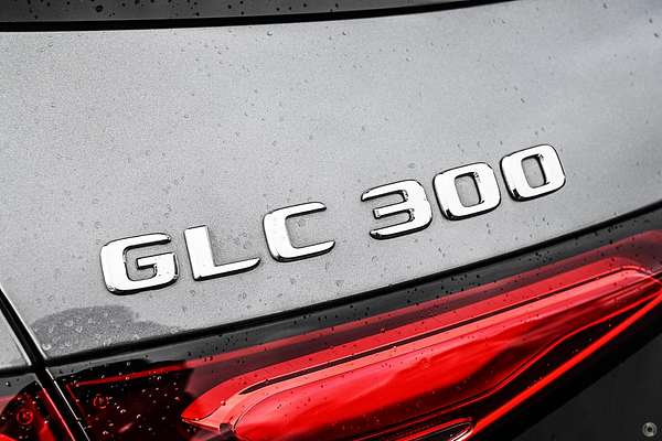 2025 Mercedes-Benz GLC-Class GLC300 X254