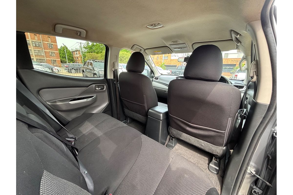 2017 Mitsubishi Triton GLS MQ 4X4