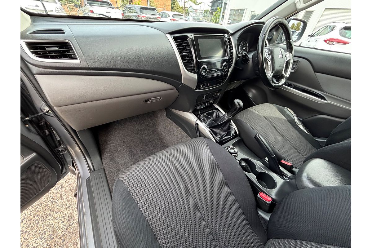 2017 Mitsubishi Triton GLS MQ 4X4