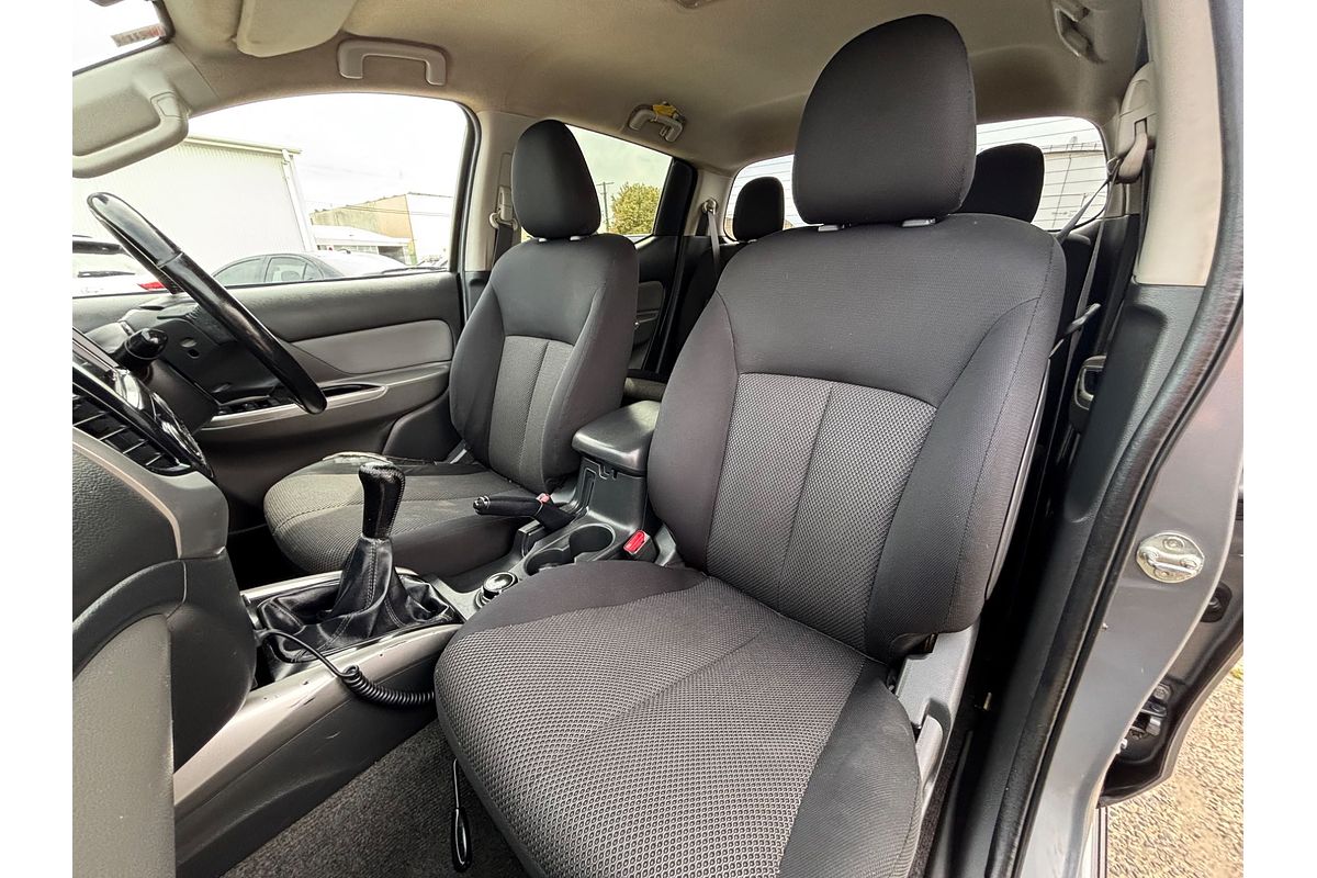 2017 Mitsubishi Triton GLS MQ 4X4