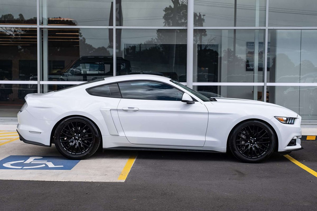 2015 Ford Mustang FM
