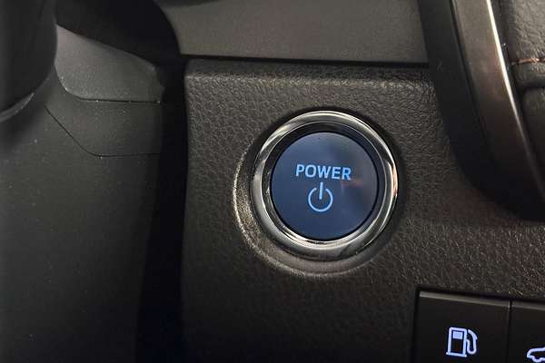 2018 Toyota Camry Ascent Sport AXVH71R