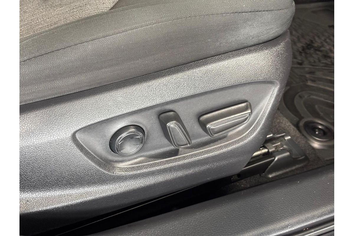 2018 Toyota Camry Ascent Sport AXVH71R