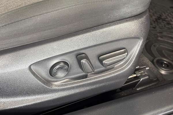 2018 Toyota Camry Ascent Sport AXVH71R