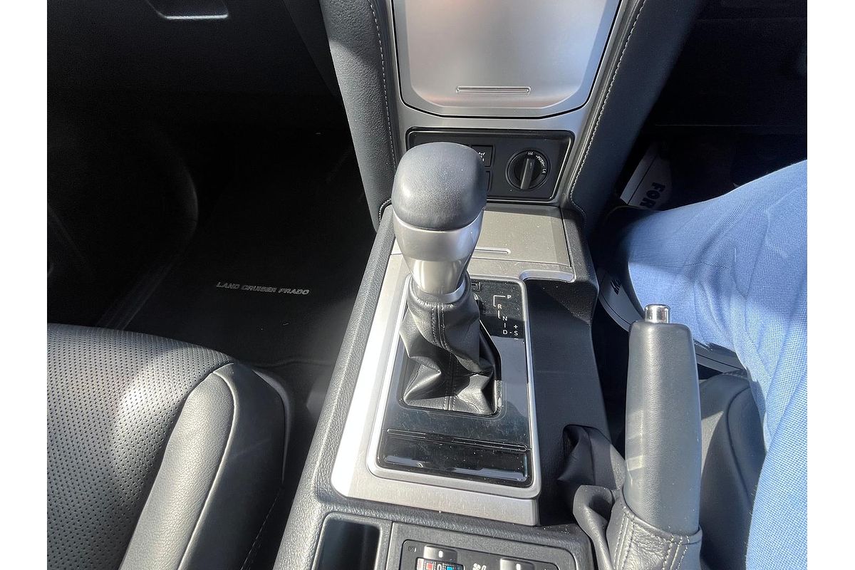 2022 Toyota Landcruiser Prado VX GDJ150R