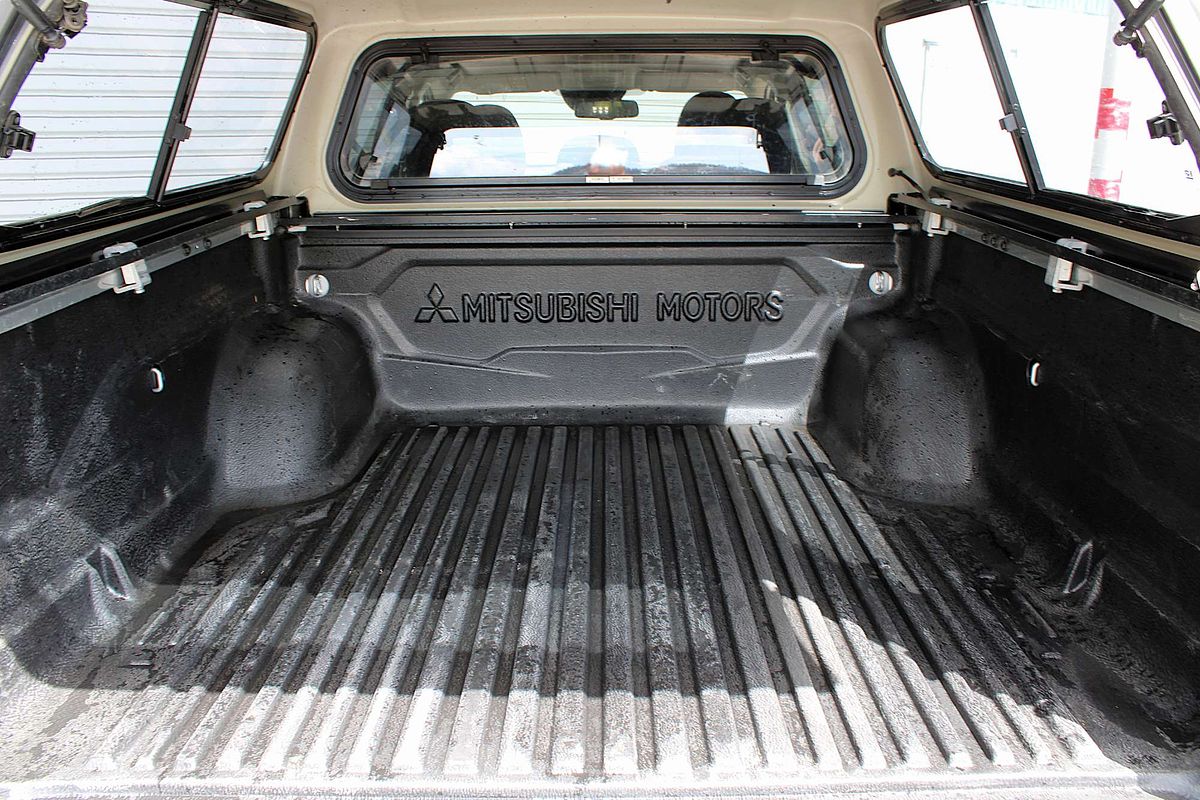 2019 Mitsubishi Triton GLS Premium MR 4X4