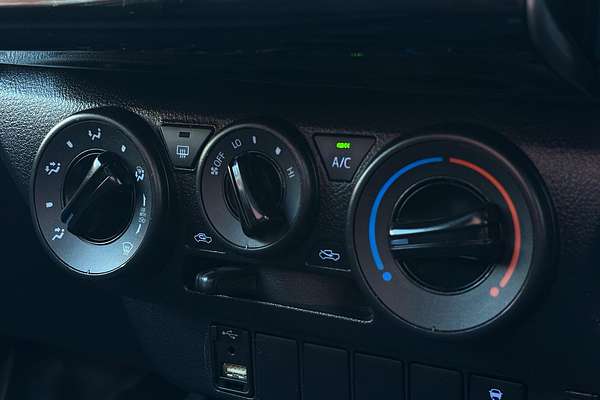 2022 Toyota Hilux Workmate TGN121R