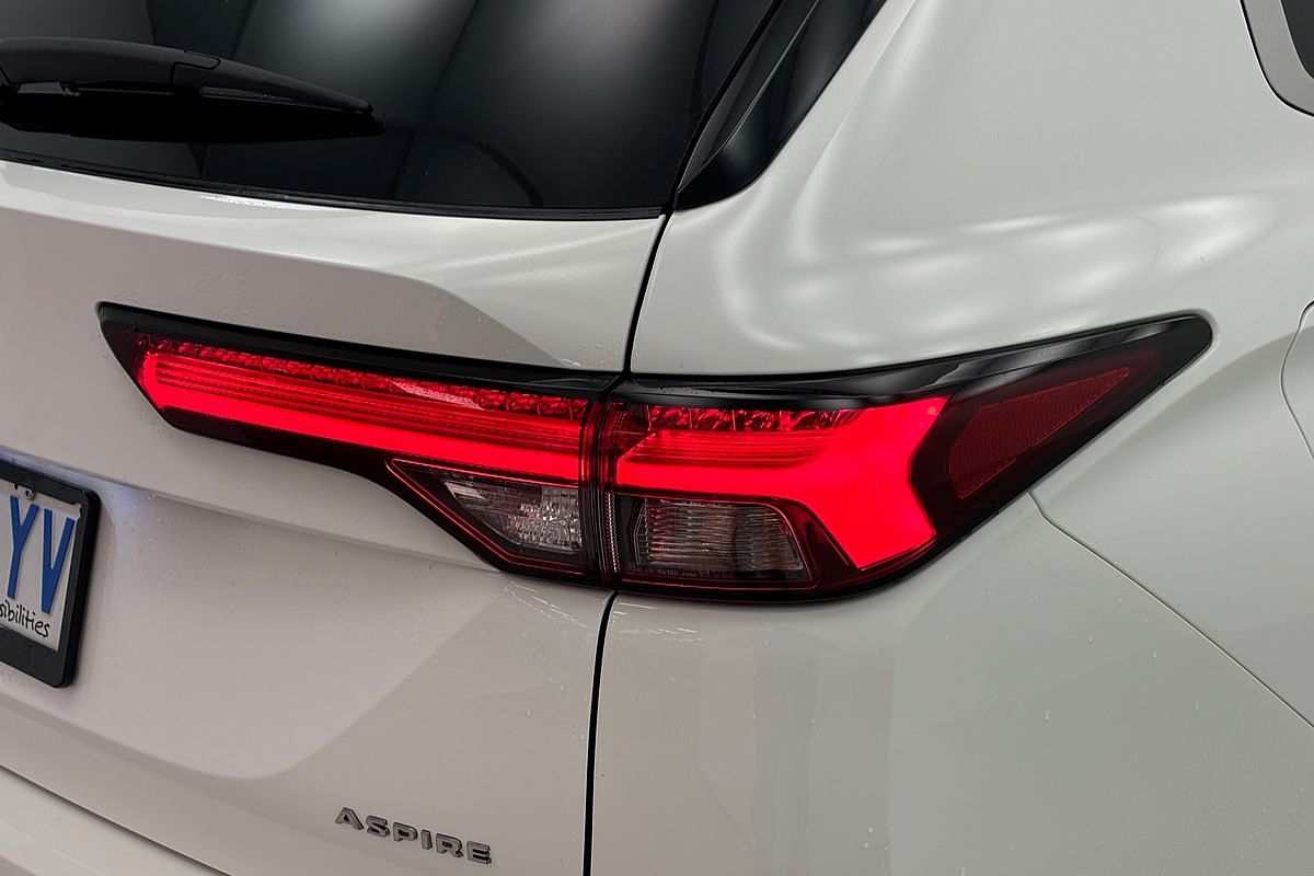 2024 Mitsubishi Outlander Aspire ZM