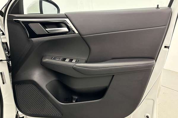 2024 Mitsubishi Outlander Aspire ZM