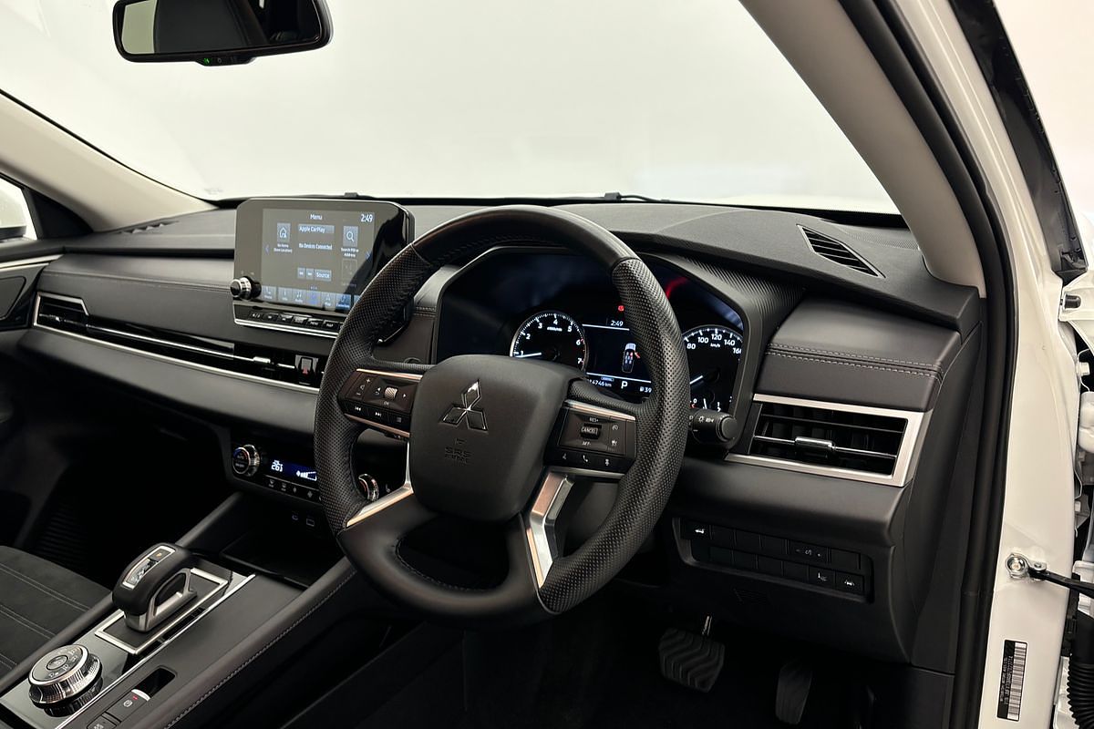 2024 Mitsubishi Outlander Aspire ZM