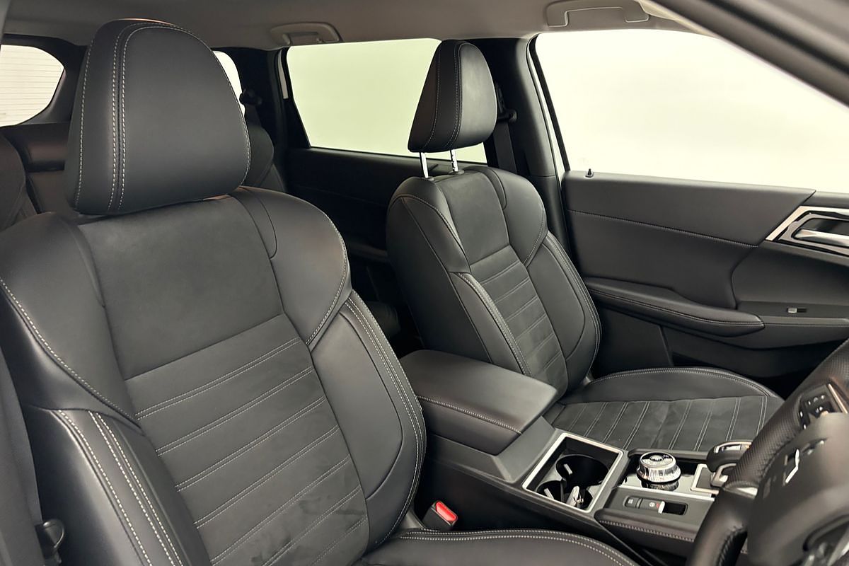 2024 Mitsubishi Outlander Aspire ZM