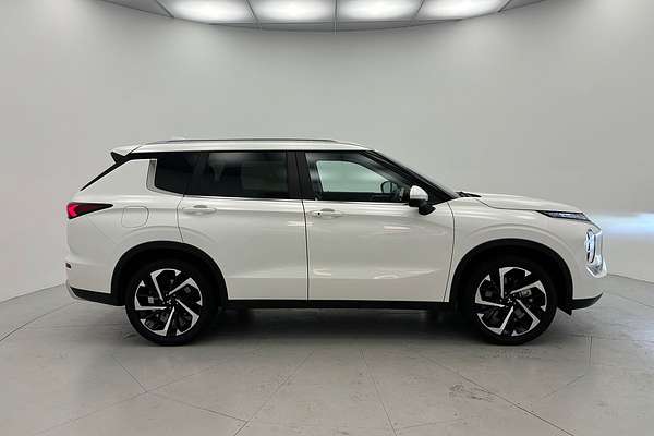 2024 Mitsubishi Outlander Aspire ZM