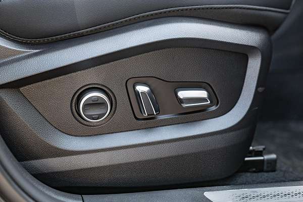 2025 Chery Tiggo 8 Super Hybrid Ultimate T31