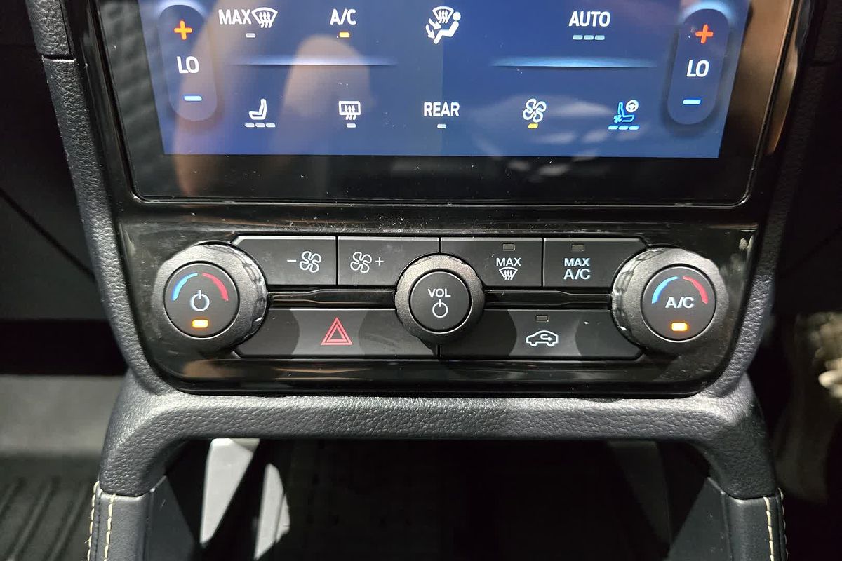 2024 Ford Everest Platinum 3.0L