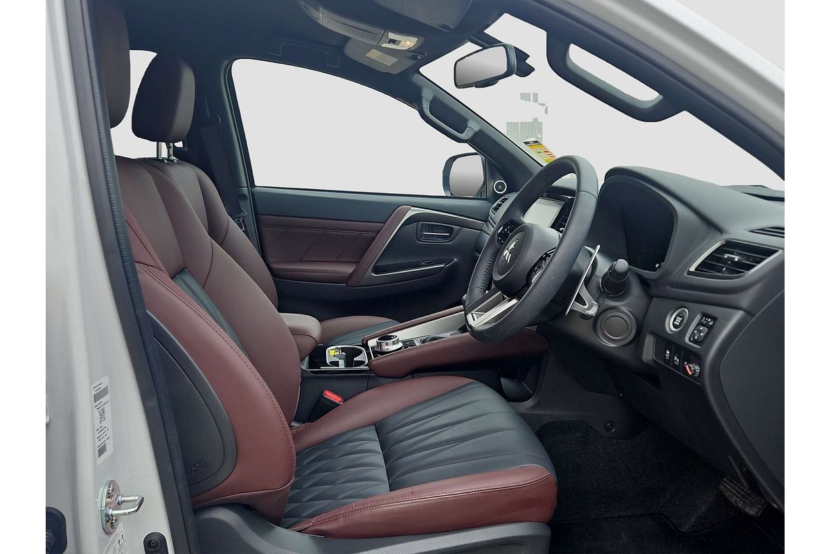 2025 Mitsubishi Pajero Sport GSR QG