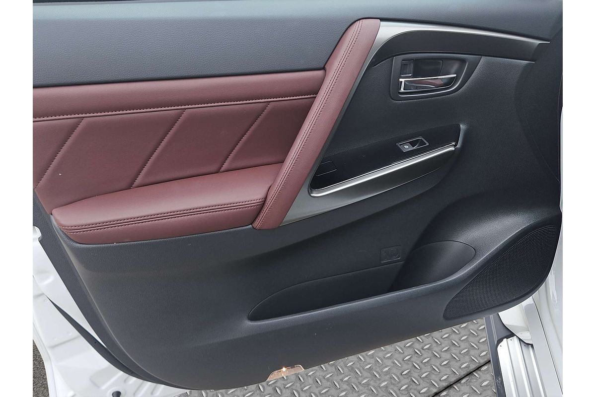 2025 Mitsubishi Pajero Sport GSR QG