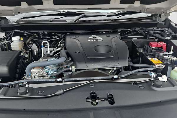 2025 Mitsubishi Pajero Sport GSR QG